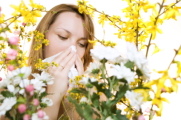 Аллергия: причины, лечение, сезонные обострения