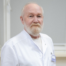 Врач-рентгенолог, к.м.н. Плотников Валерий Григорьевич