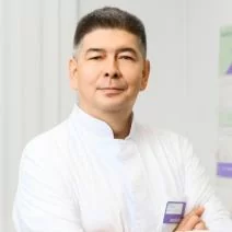 Врач-офтальмолог высшей квалификационной категории, к.м.н. Абдуллин Рустем Рифович