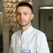Врач-травматолог-ортопед, к.м.н. Романов Алексей Олегович